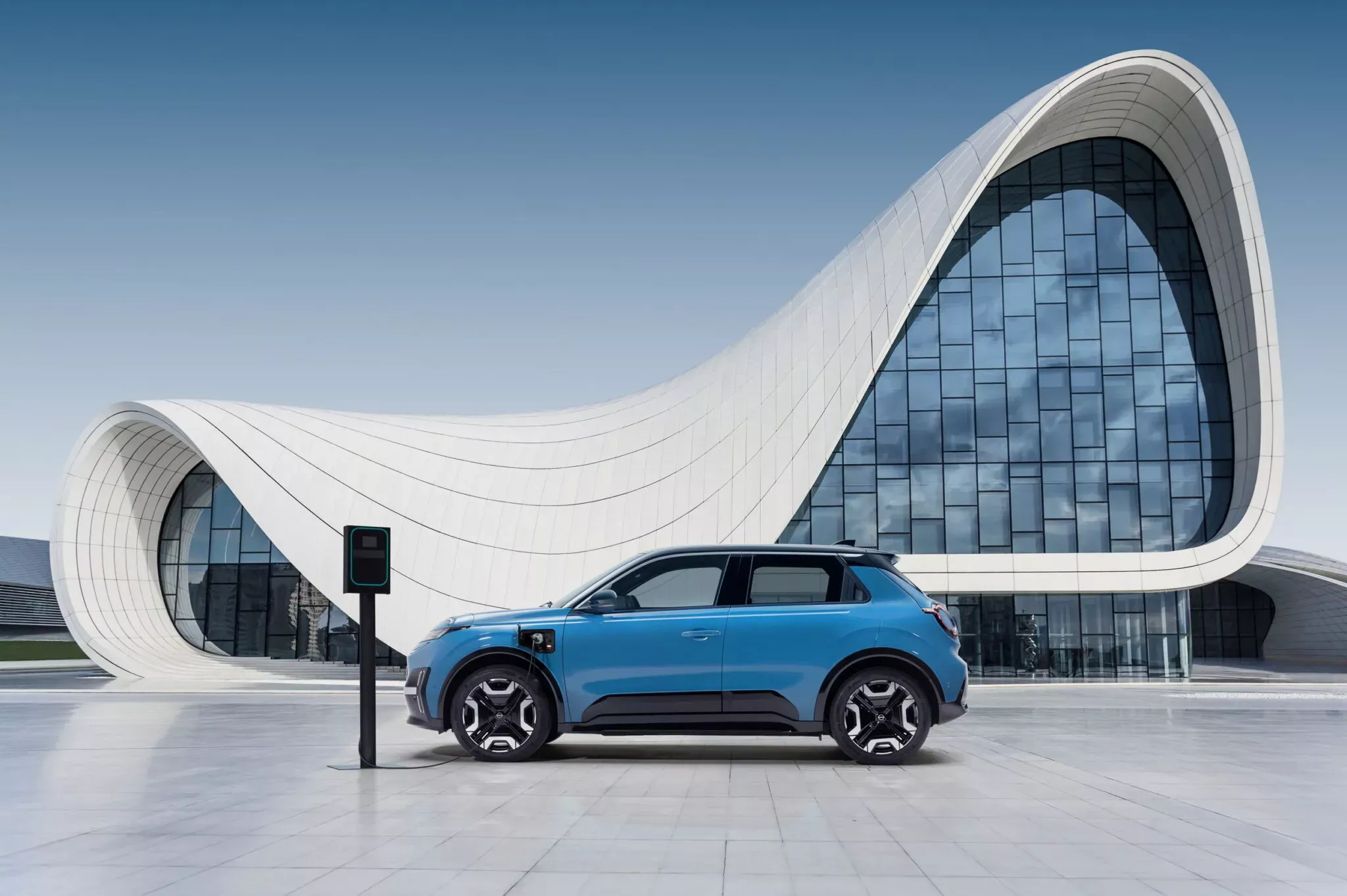 2026 Nissan Micra EV 10