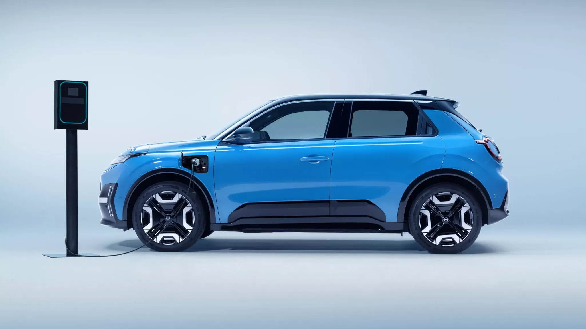 2026 Nissan Micra EV 18