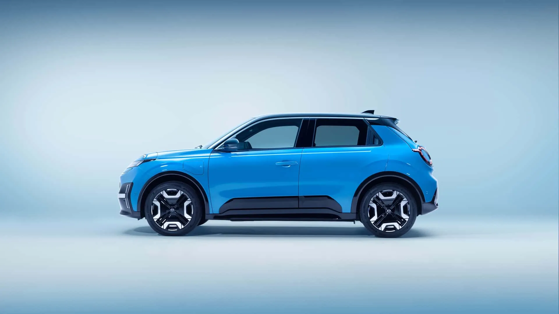 2026 Nissan Micra EV 93