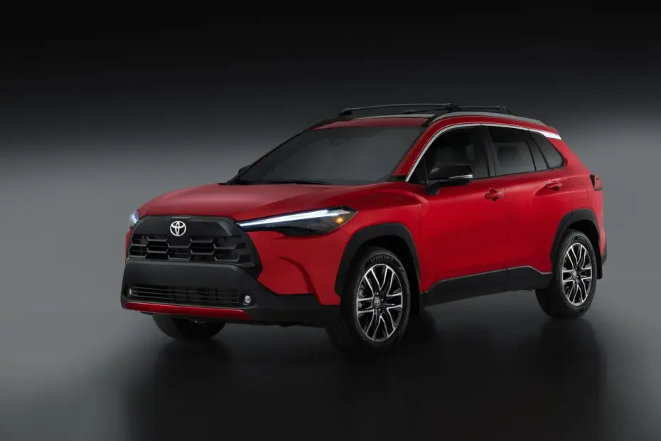 2026 Toyota Corolla Cross 05