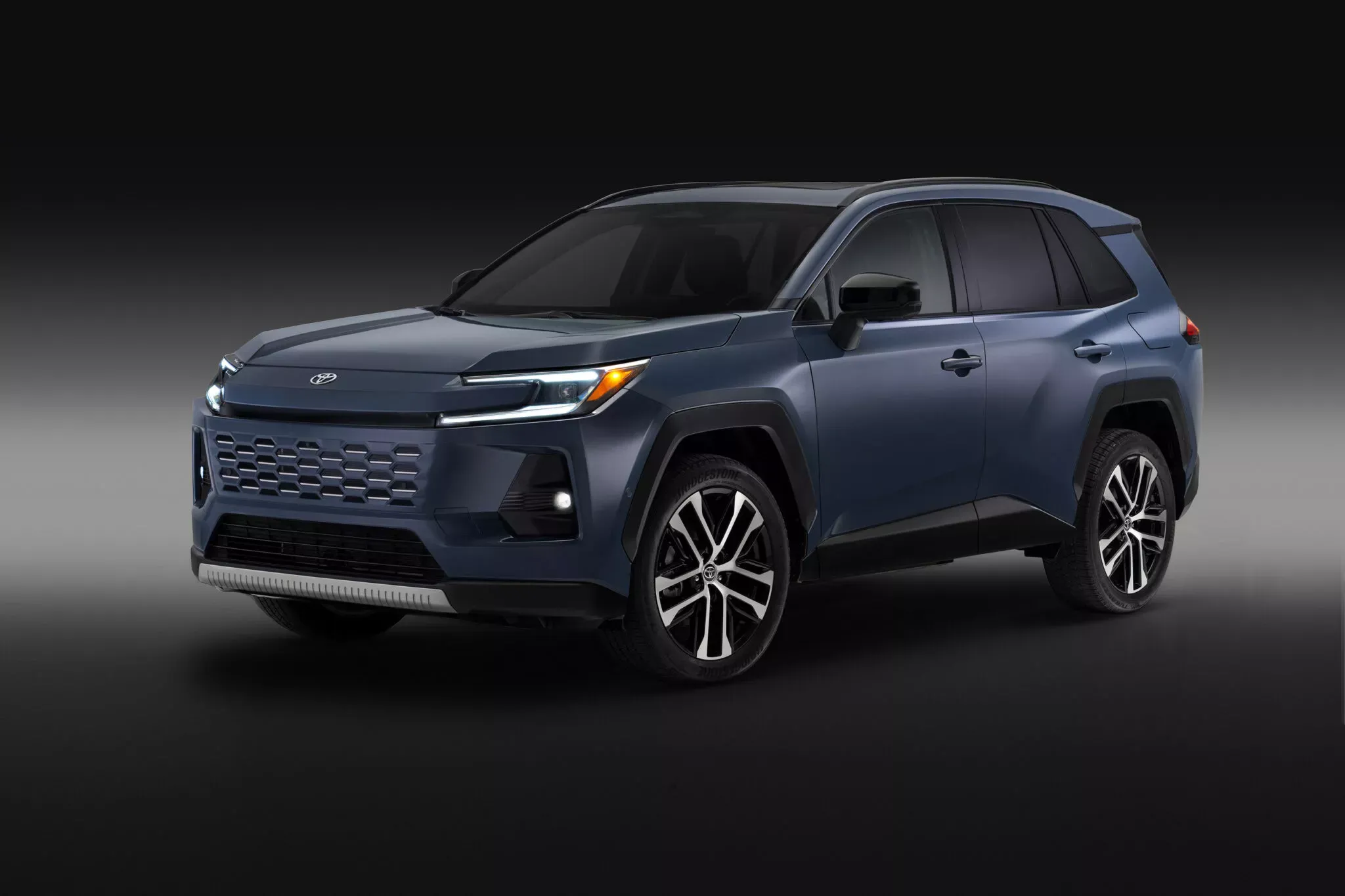 2026 Toyota RAV4 02