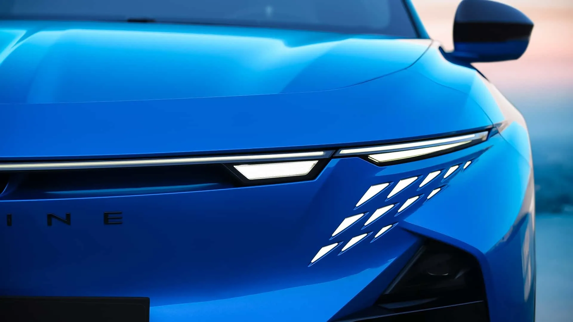 Alpine A390 05