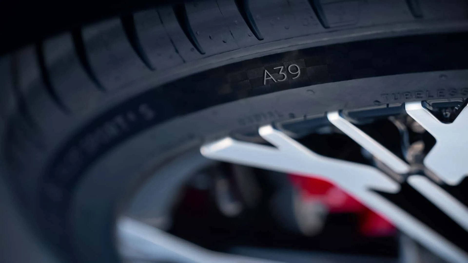 Alpine A390 18