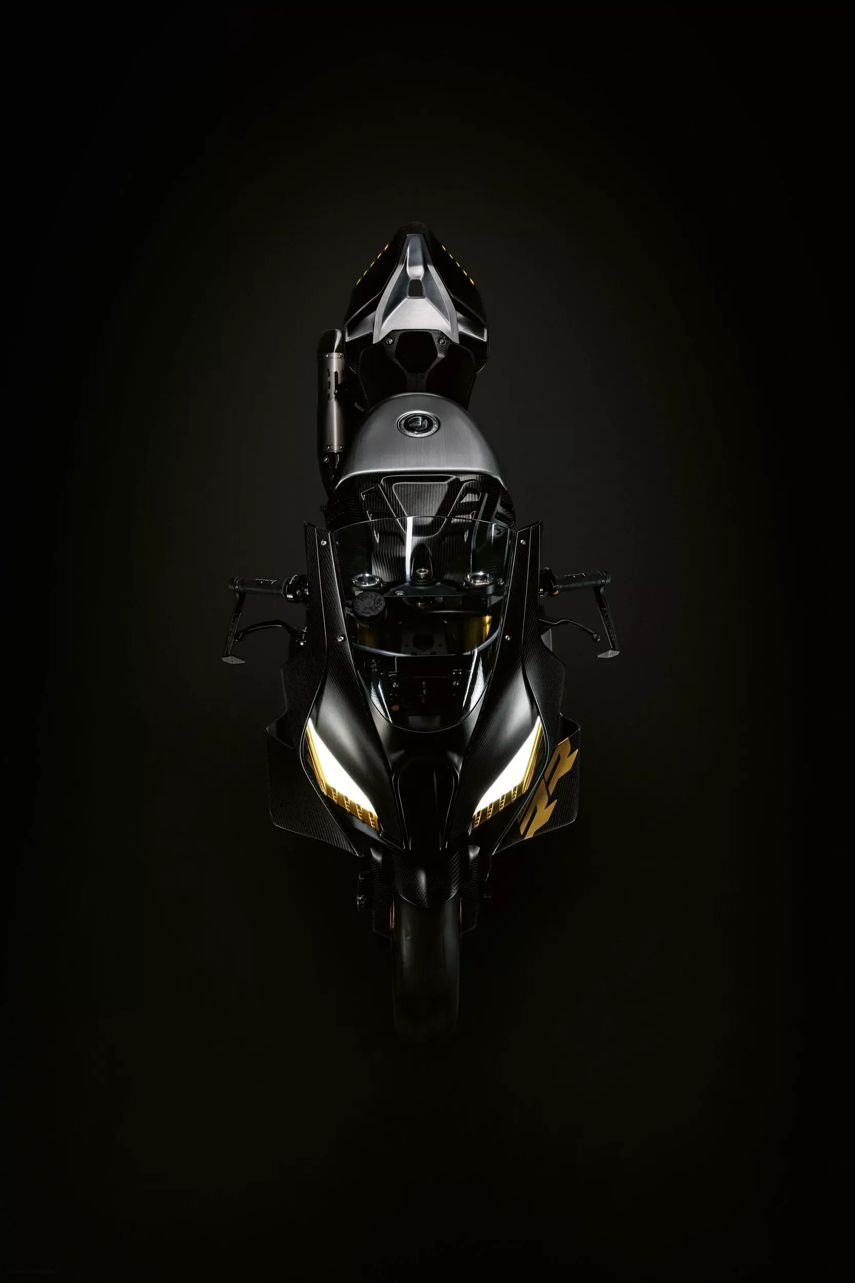 BMW Concept RR 06