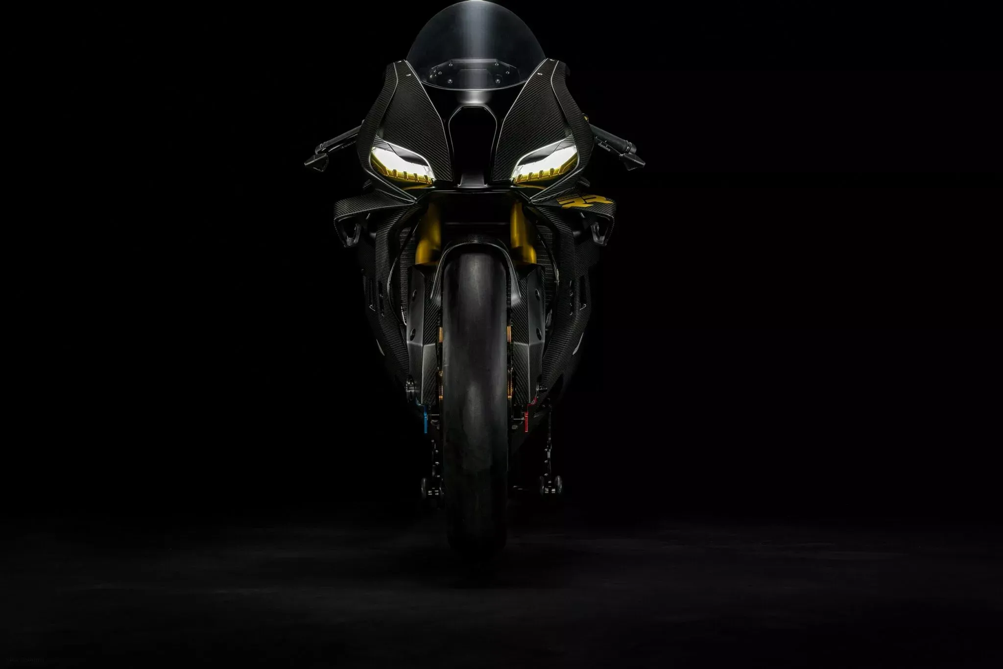 BMW Concept RR 09