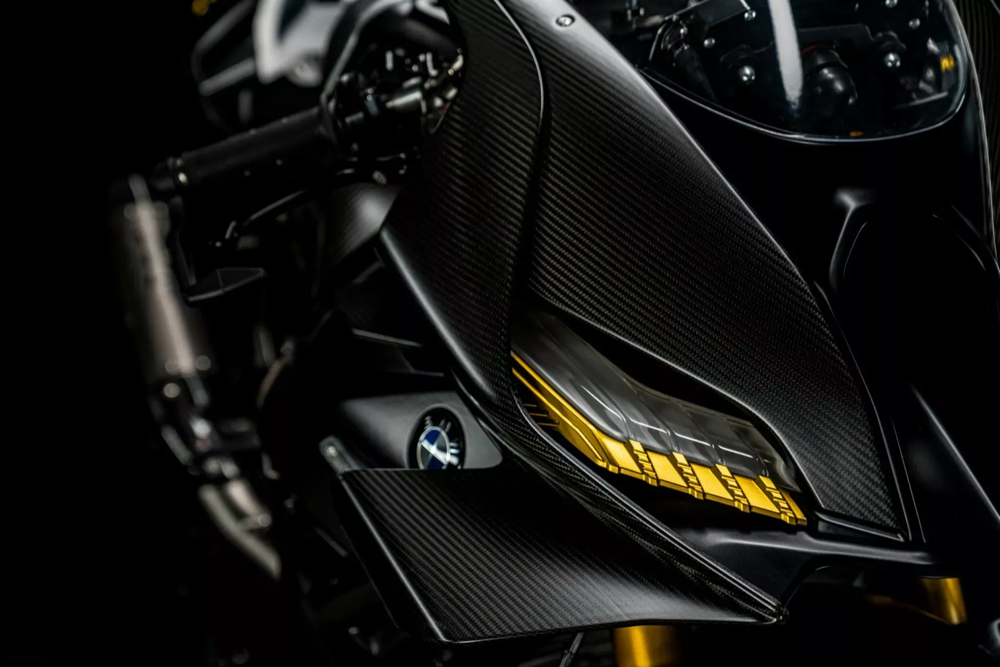 BMW Concept RR 10