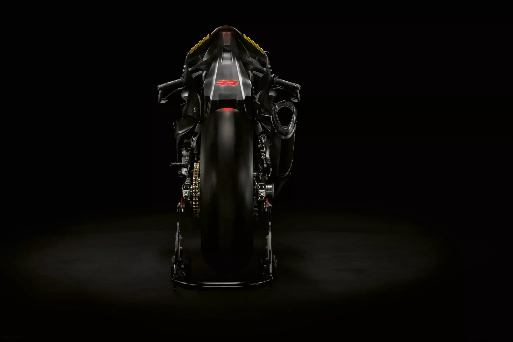 BMW Concept RR 27