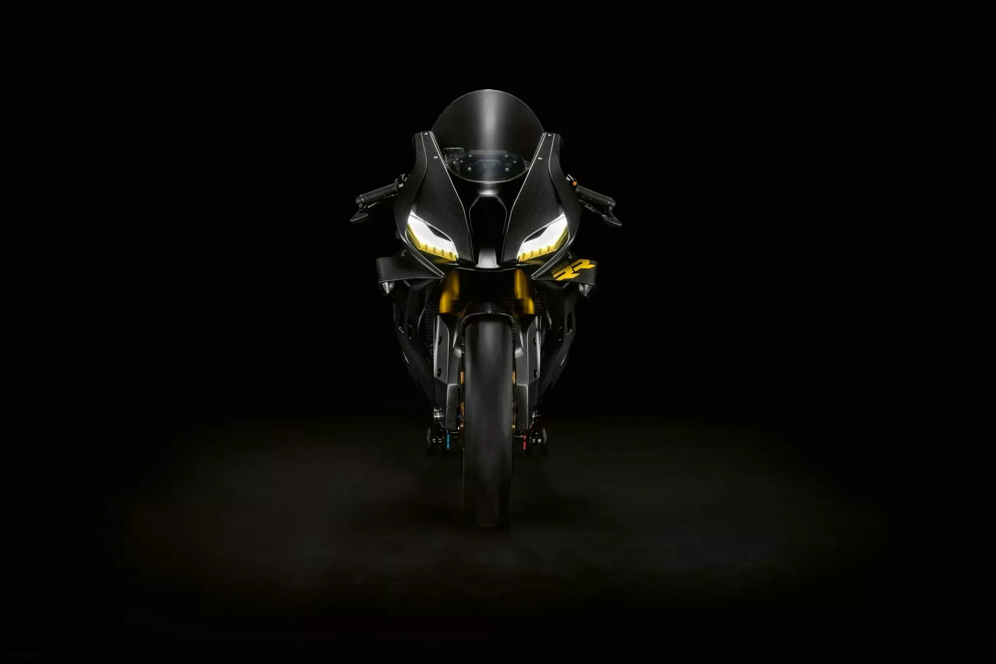 BMW Concept RR 37