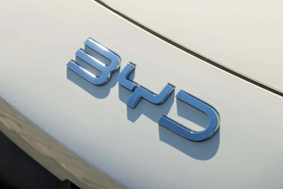 BYD Dolphin Surf 2025 33