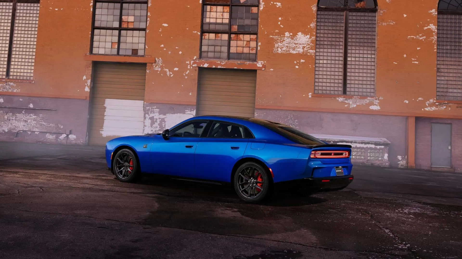 Dodge Charger Sedan 2026 04