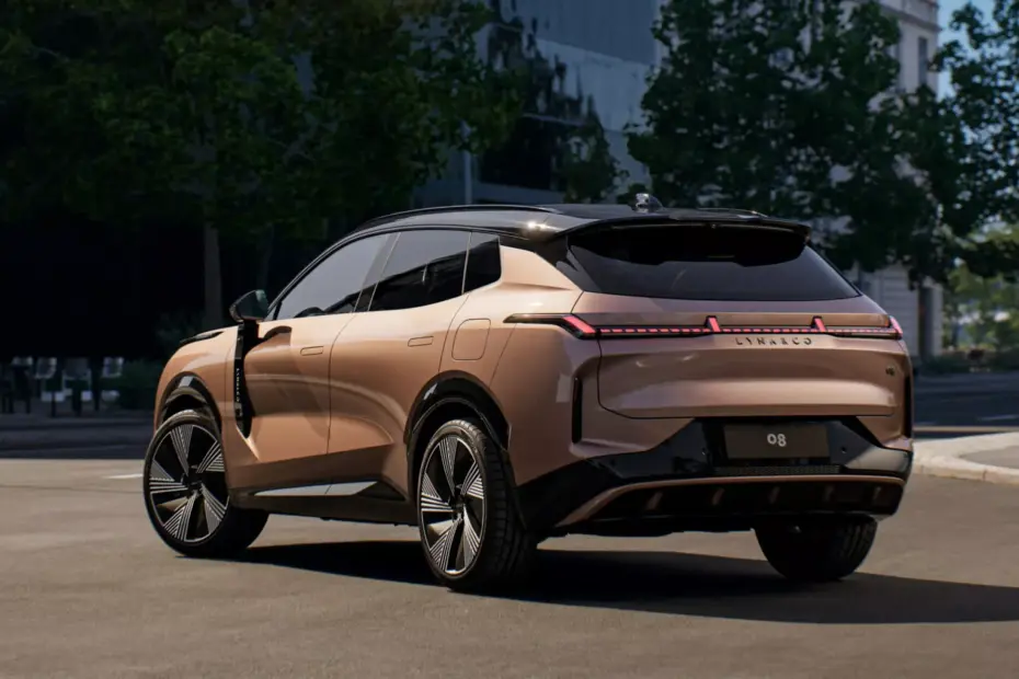 Geely Lynk Co 08 PHEV 20