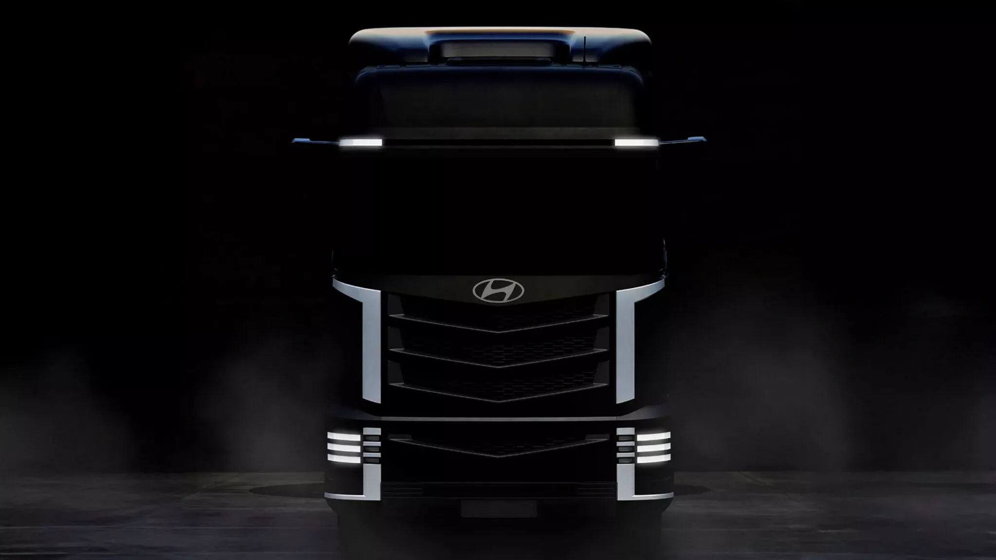 Hyundai Xcient 2025