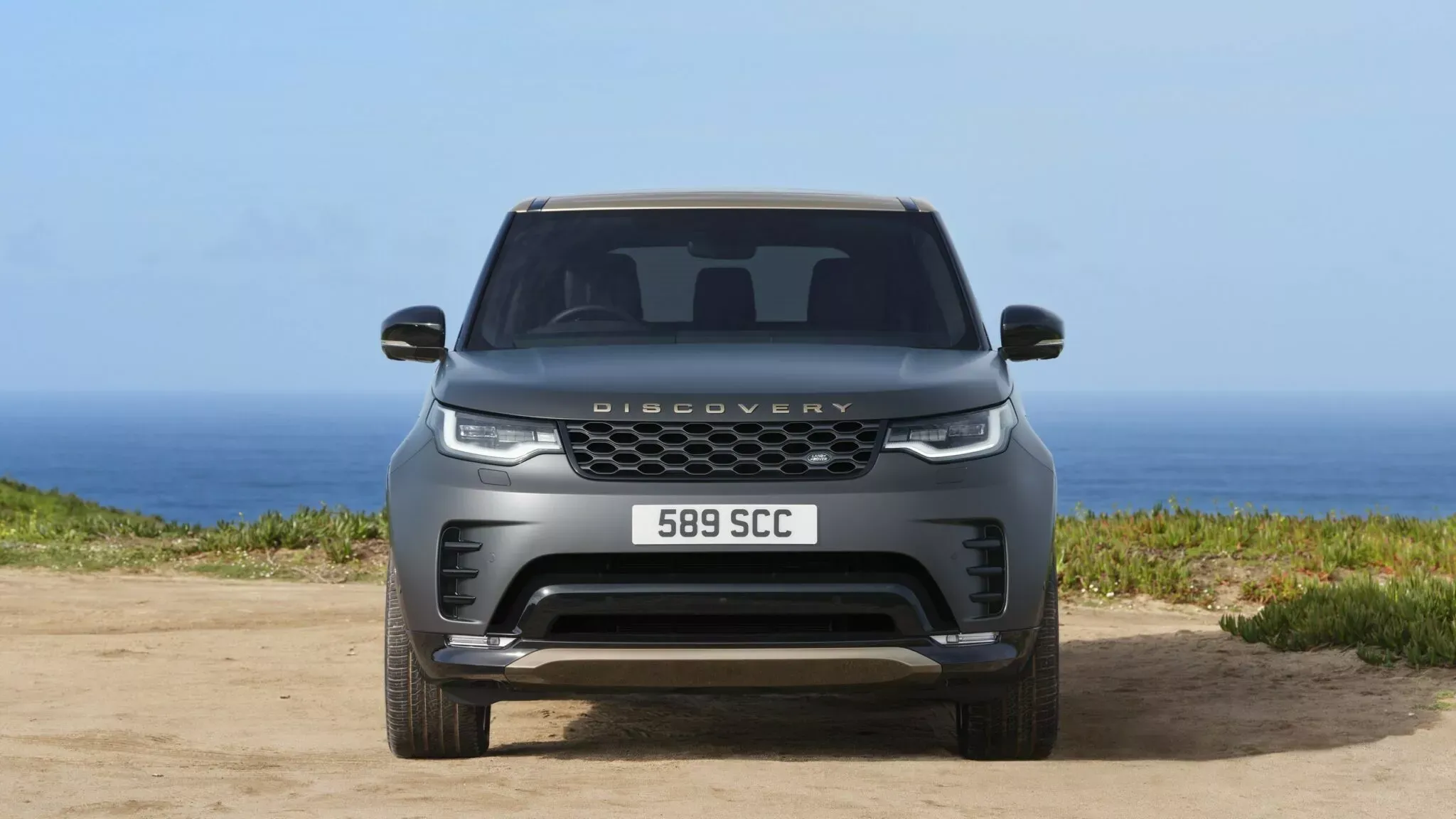 Land Rover Discovery Tempest and Gemini 37