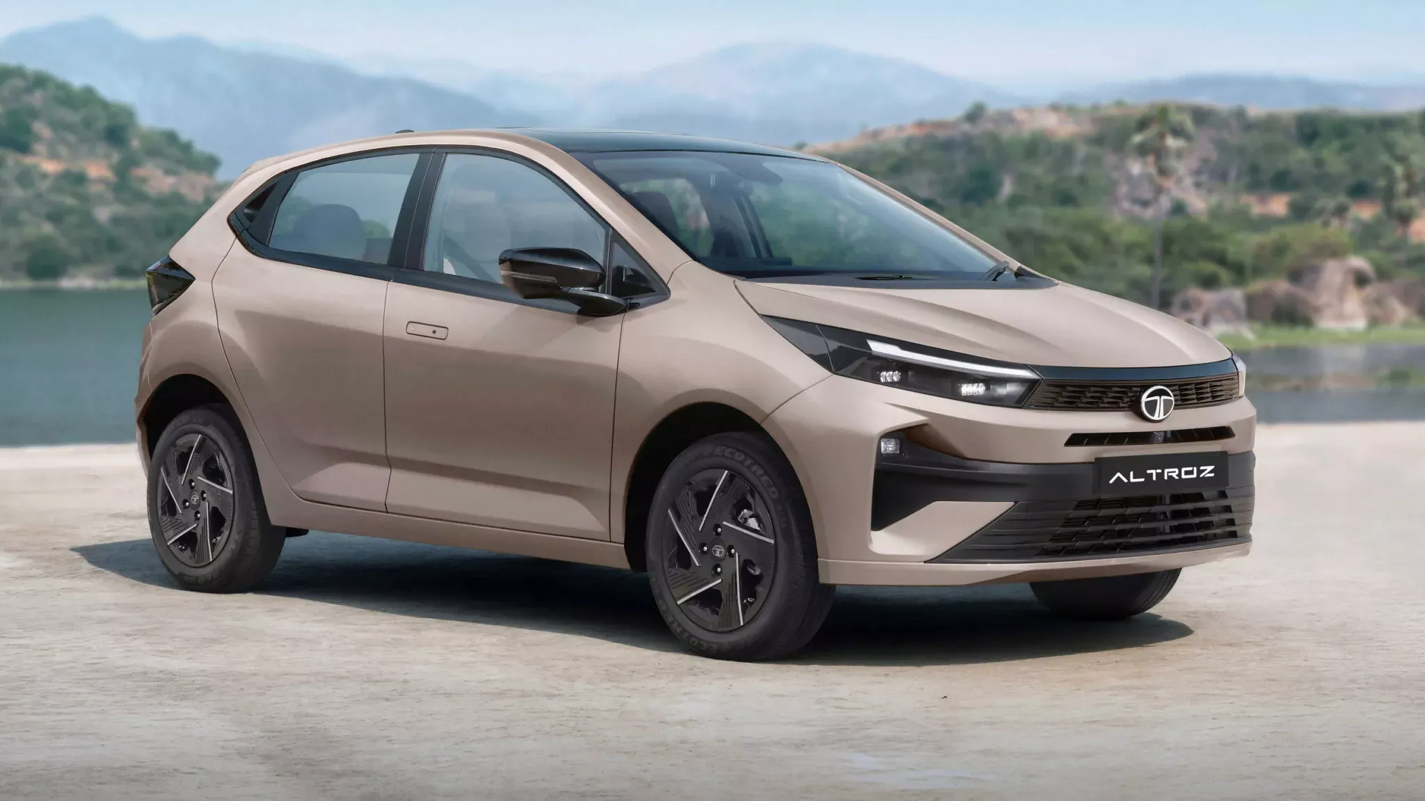 Tata Altroz 2025