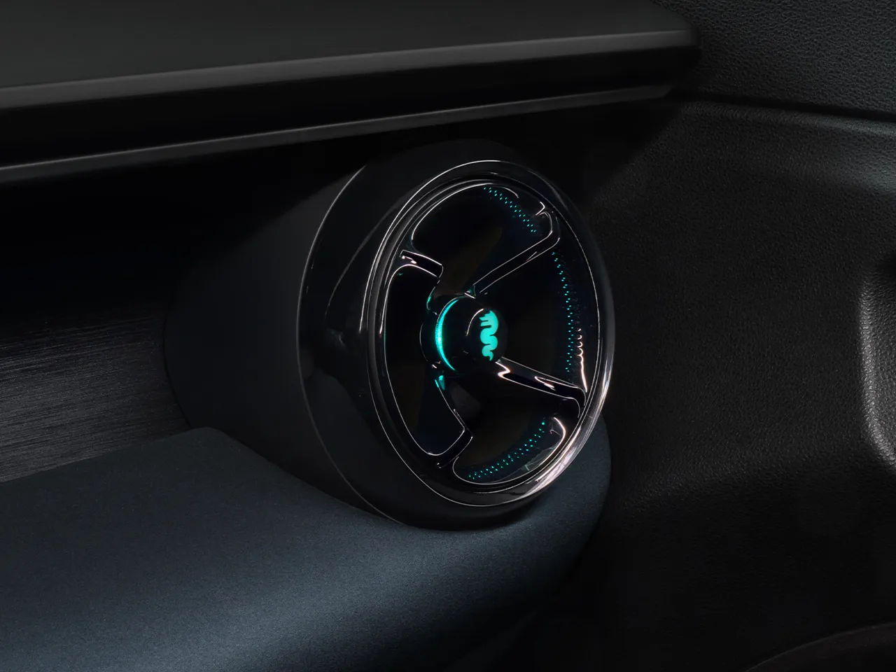 2025 Alfa Romeo Junior 42