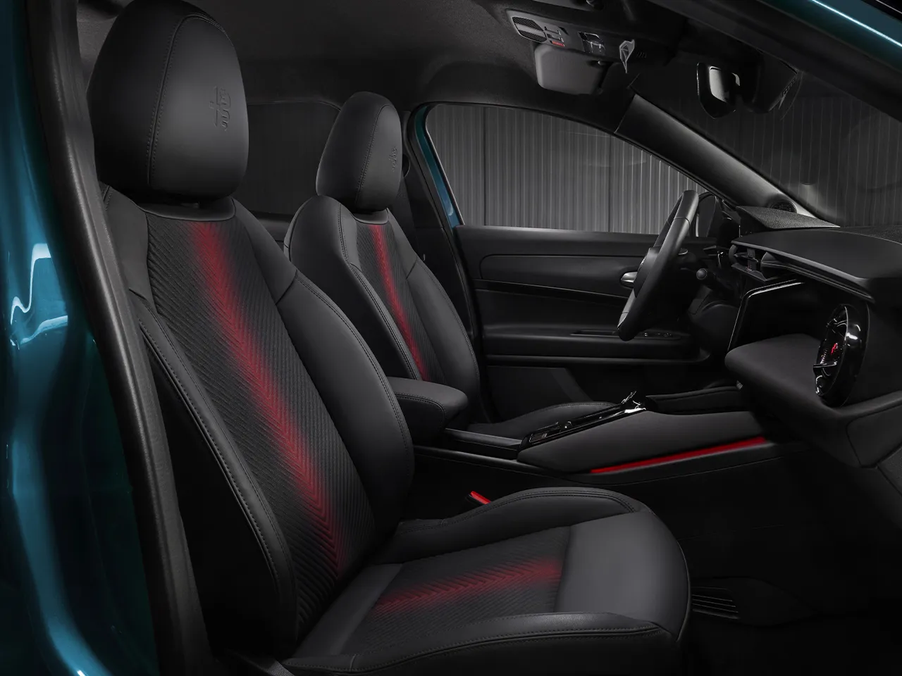 2025 Alfa Romeo Junior 44