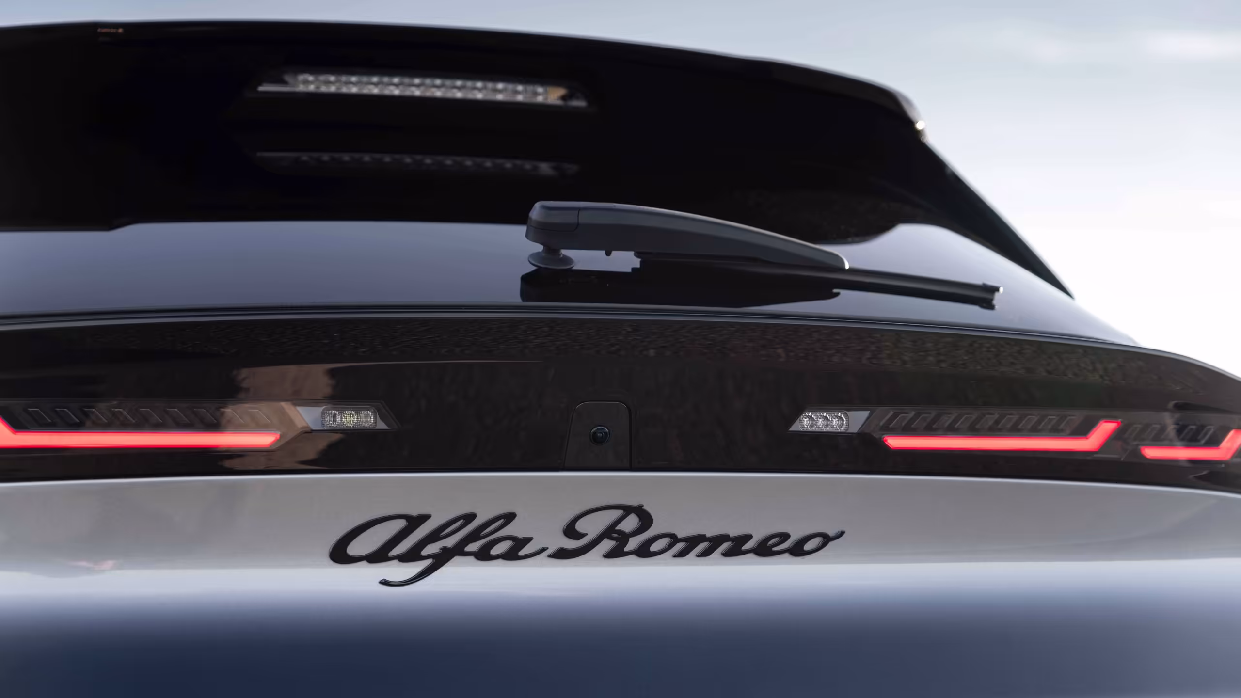 2025 Alfa Romeo Junior A14
