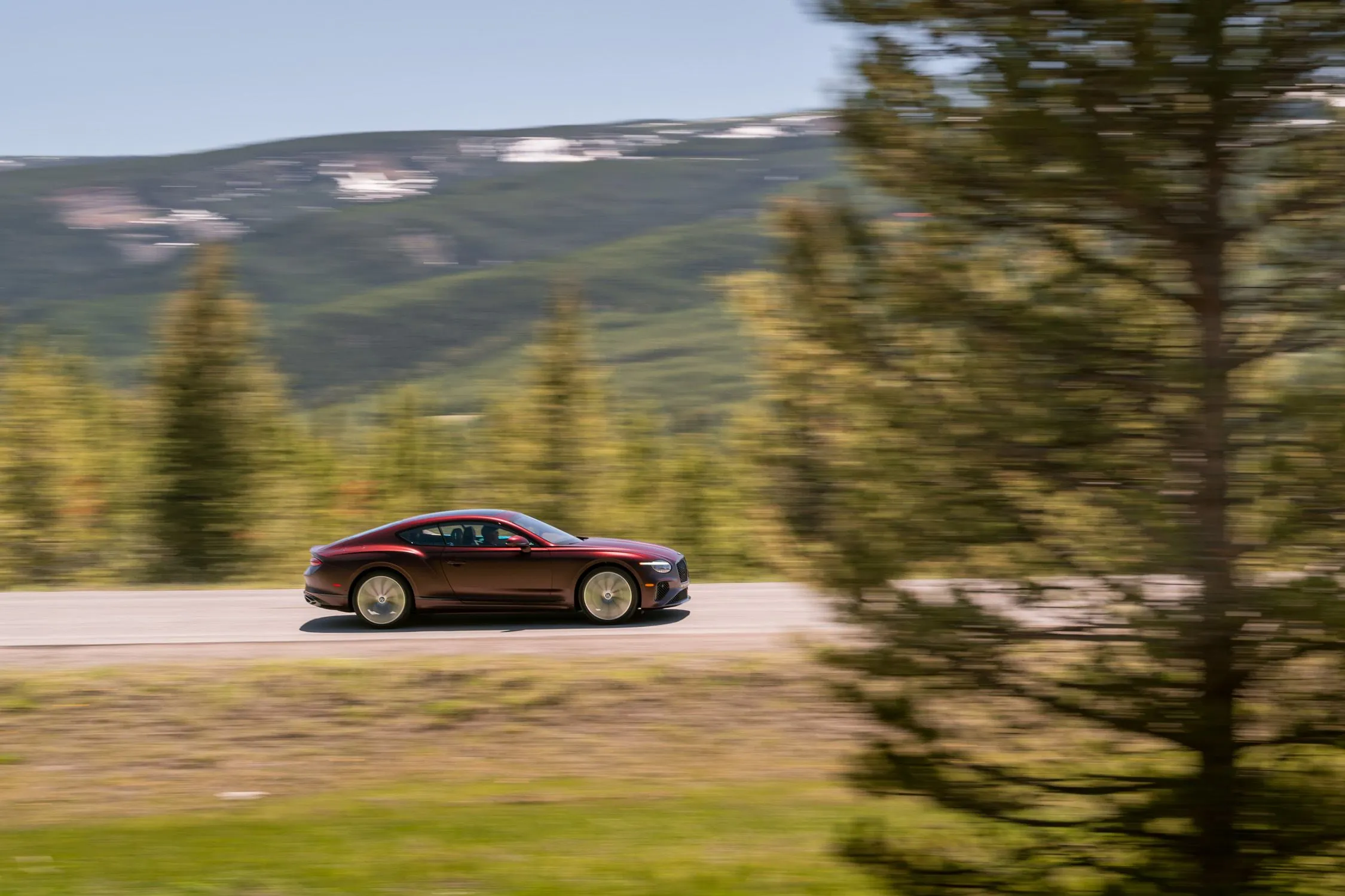 2025 Bentley Continental GT 03