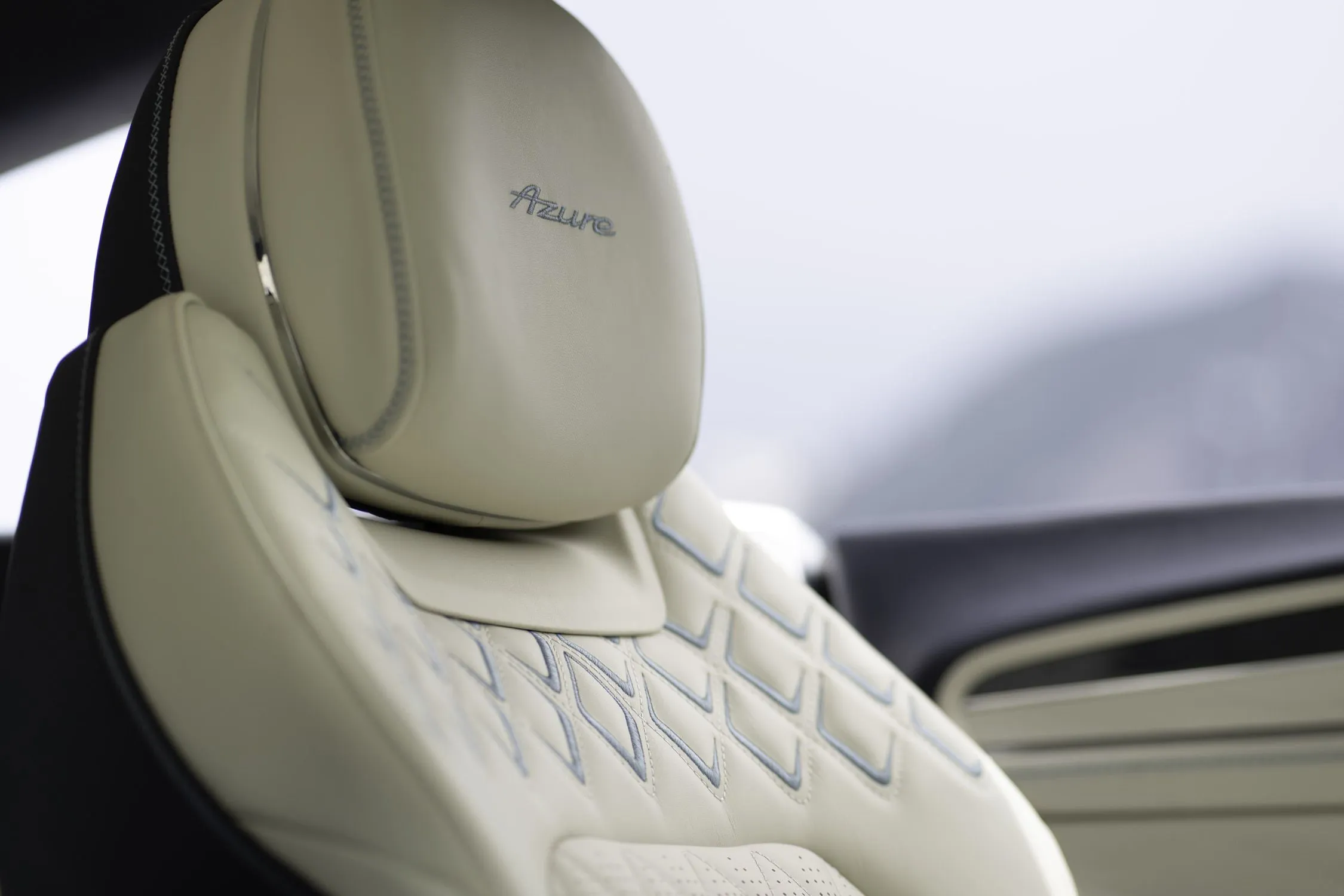 2025 Bentley Continental GT 14