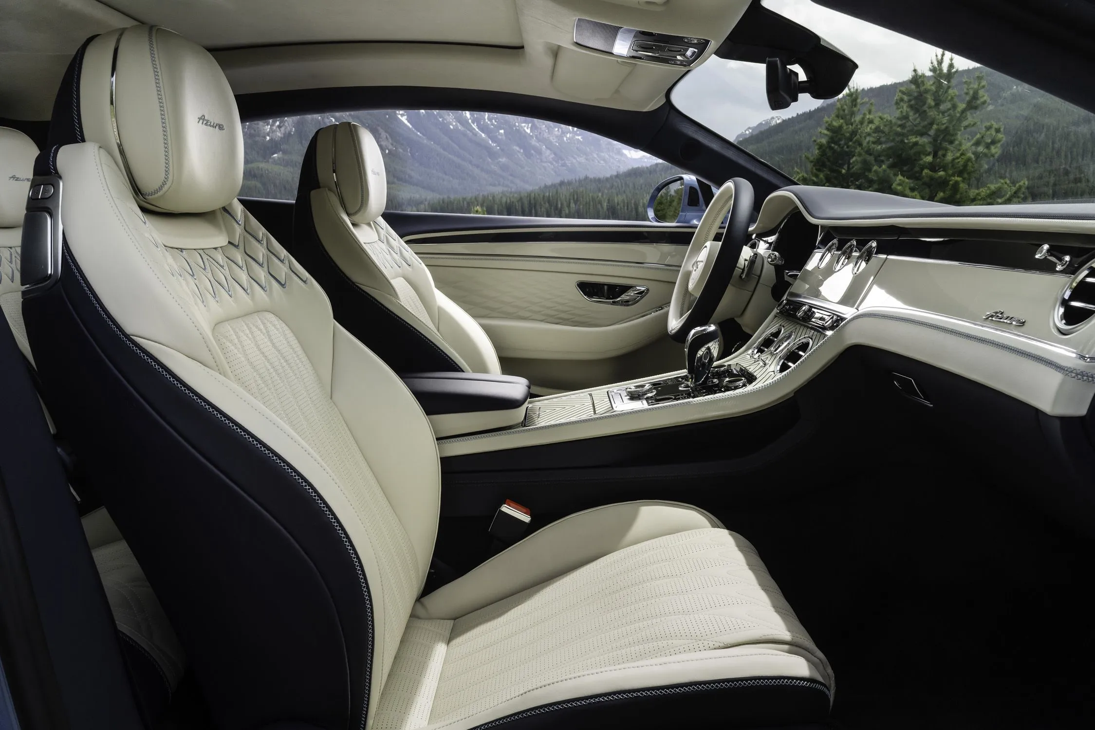 2025 Bentley Continental GT 22