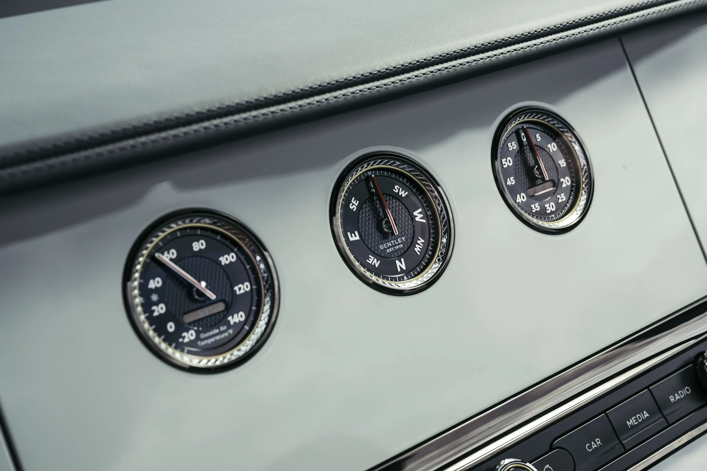 2025 Bentley Continental GT 31
