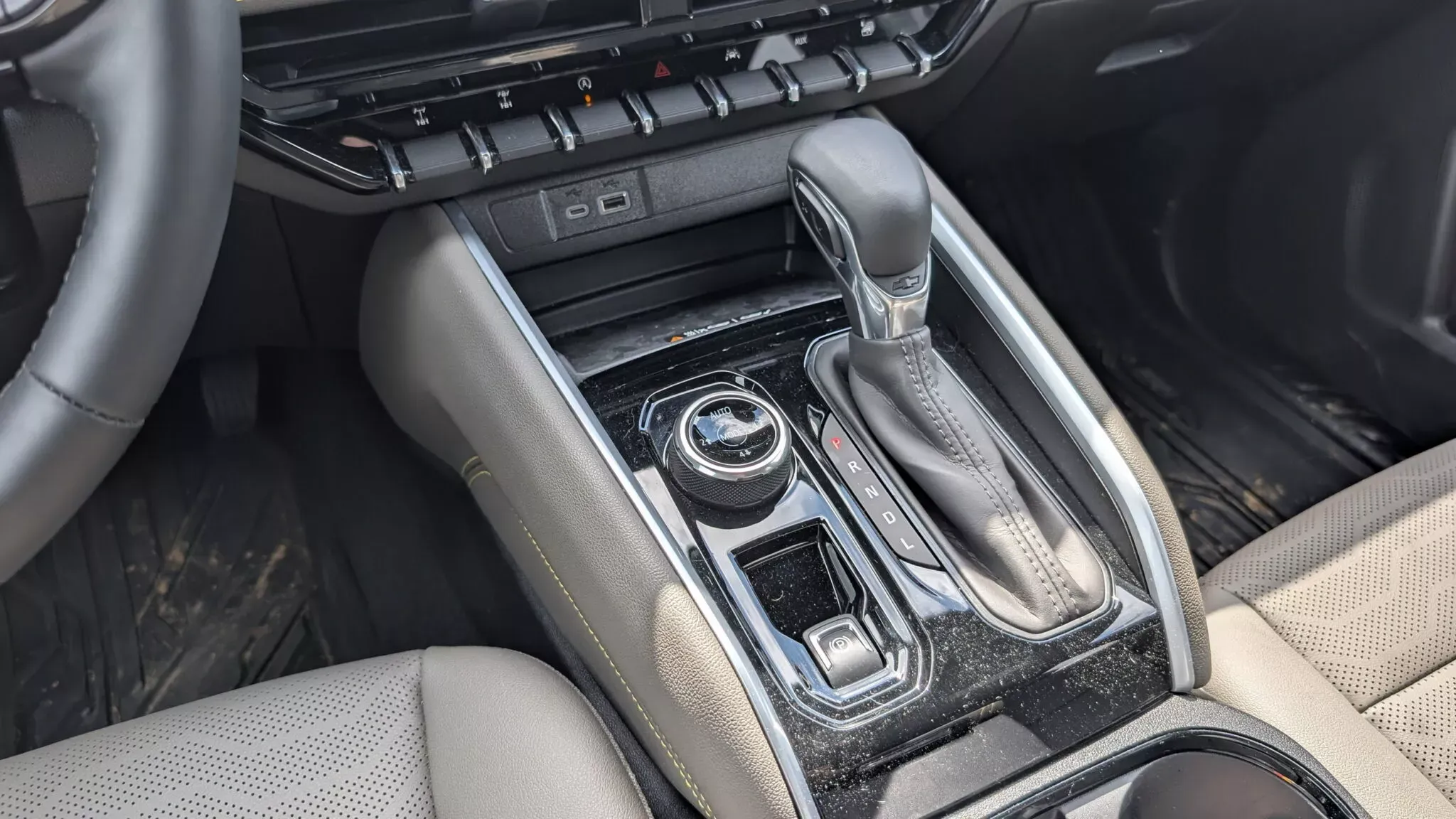 2025 Chevrolet Colorado ZR2 Bison 15