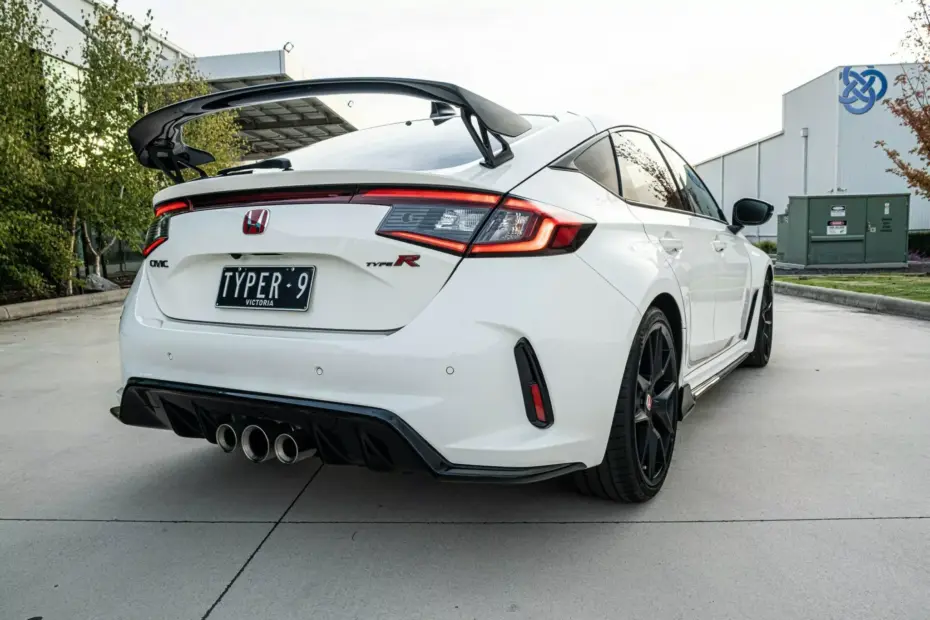 2025 Honda Civic Type R 15