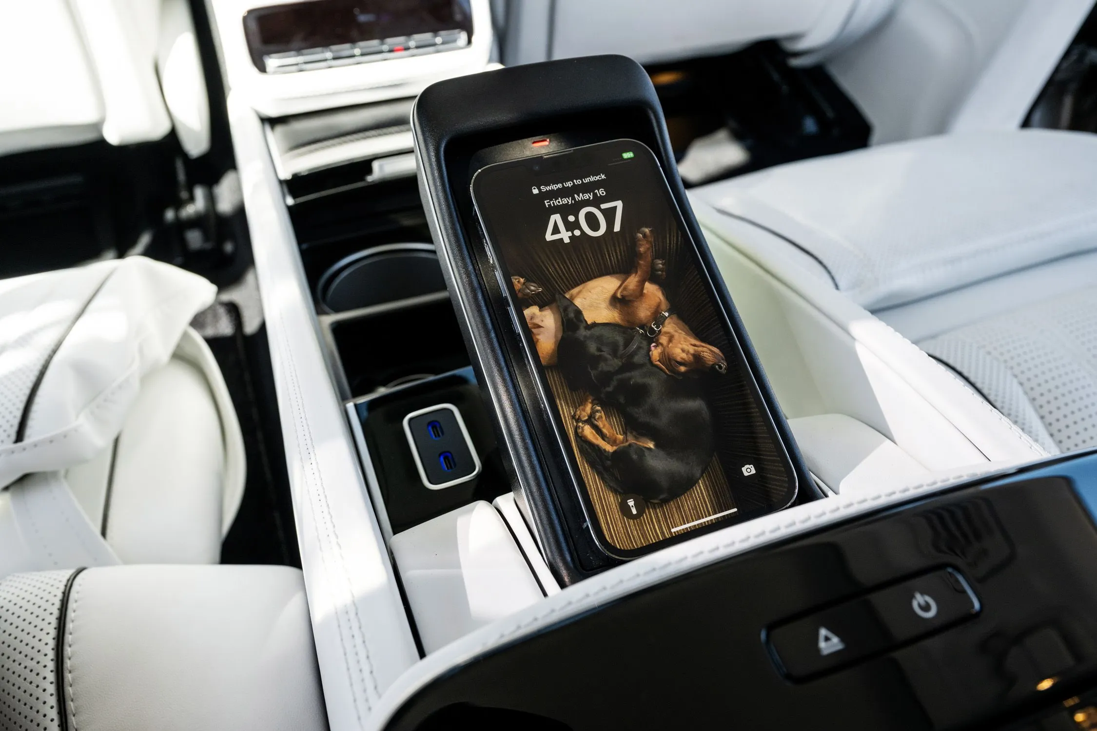 2025 Mercedes Maybach GLS 600 37