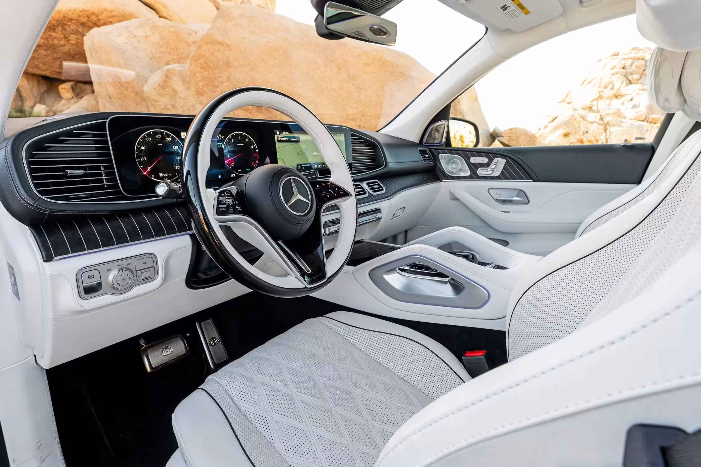 2025 Mercedes Maybach GLS 600 A02