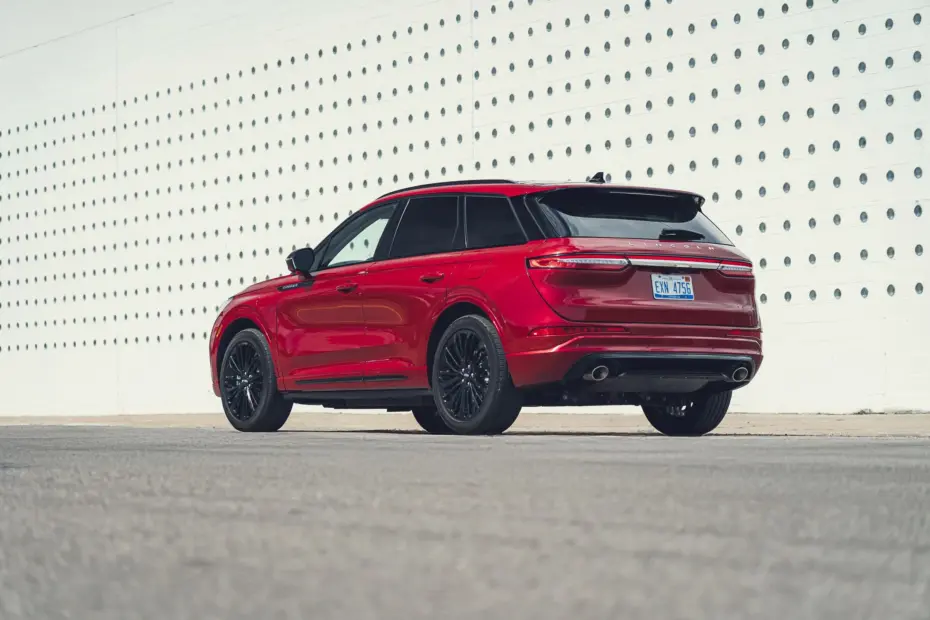 2026 Lincoln Corsair Grand Touring PHEV 15