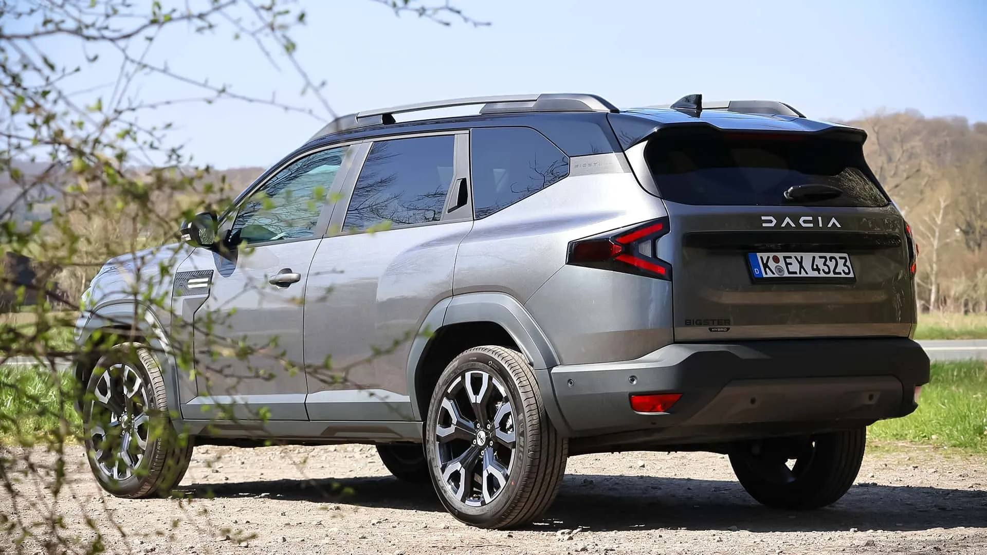 Dacia Bigster Mild Hybrid G 140 13