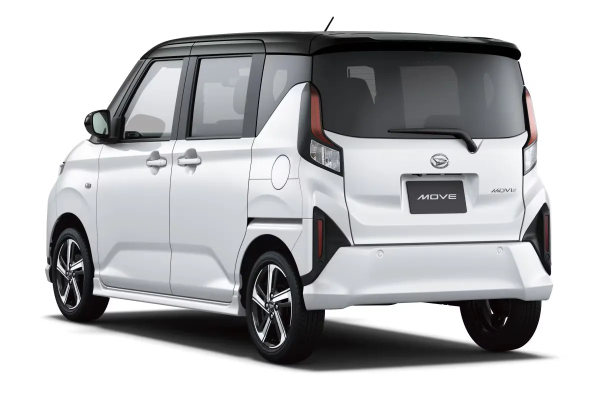 Daihatsu Move 01