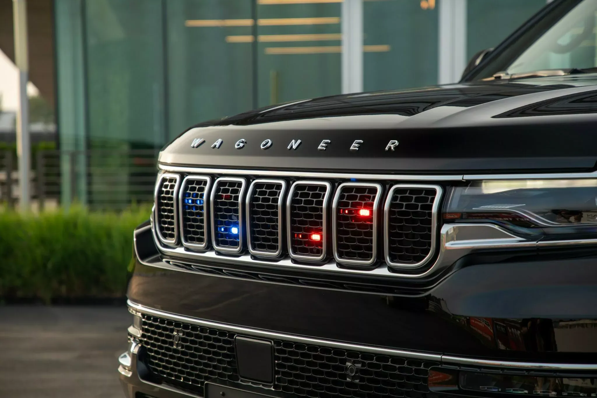 Jeep Wagoneer COV 02