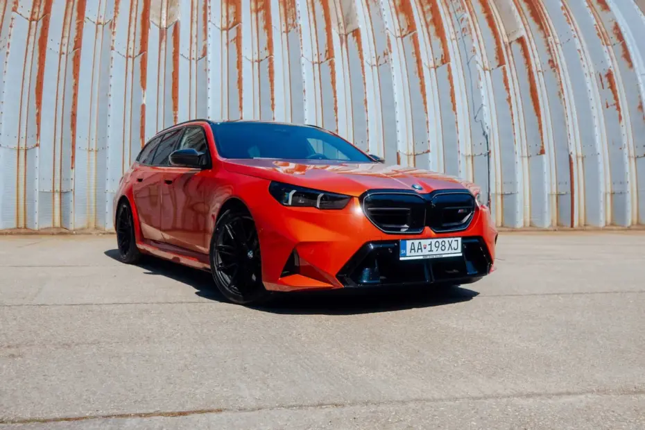 M5 Touring Shakir Orange 07