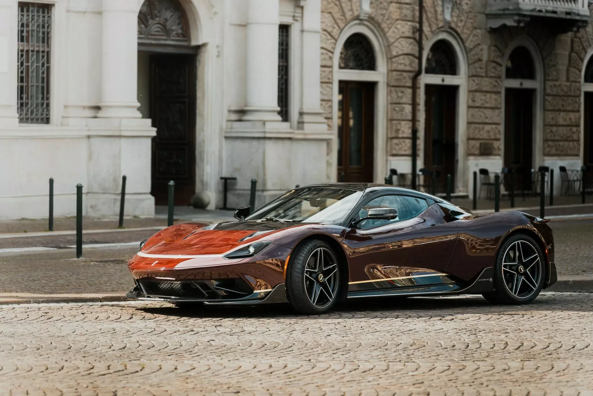 Pininfarina Battista 005
