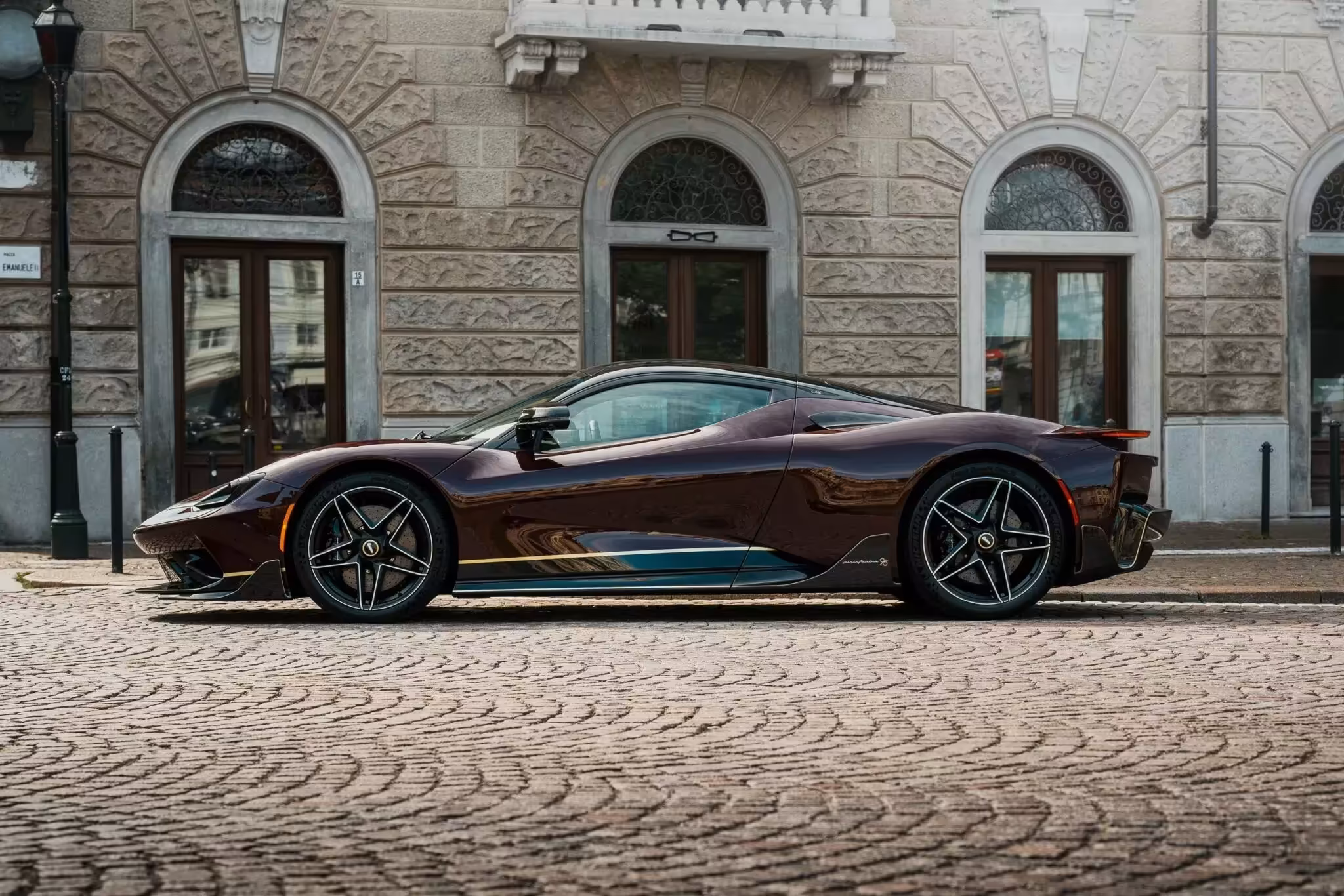 Pininfarina Battista A002
