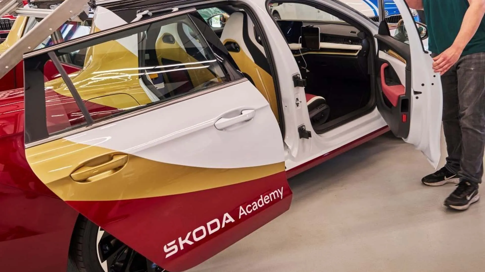 Skoda LK 130 Pickup 10
