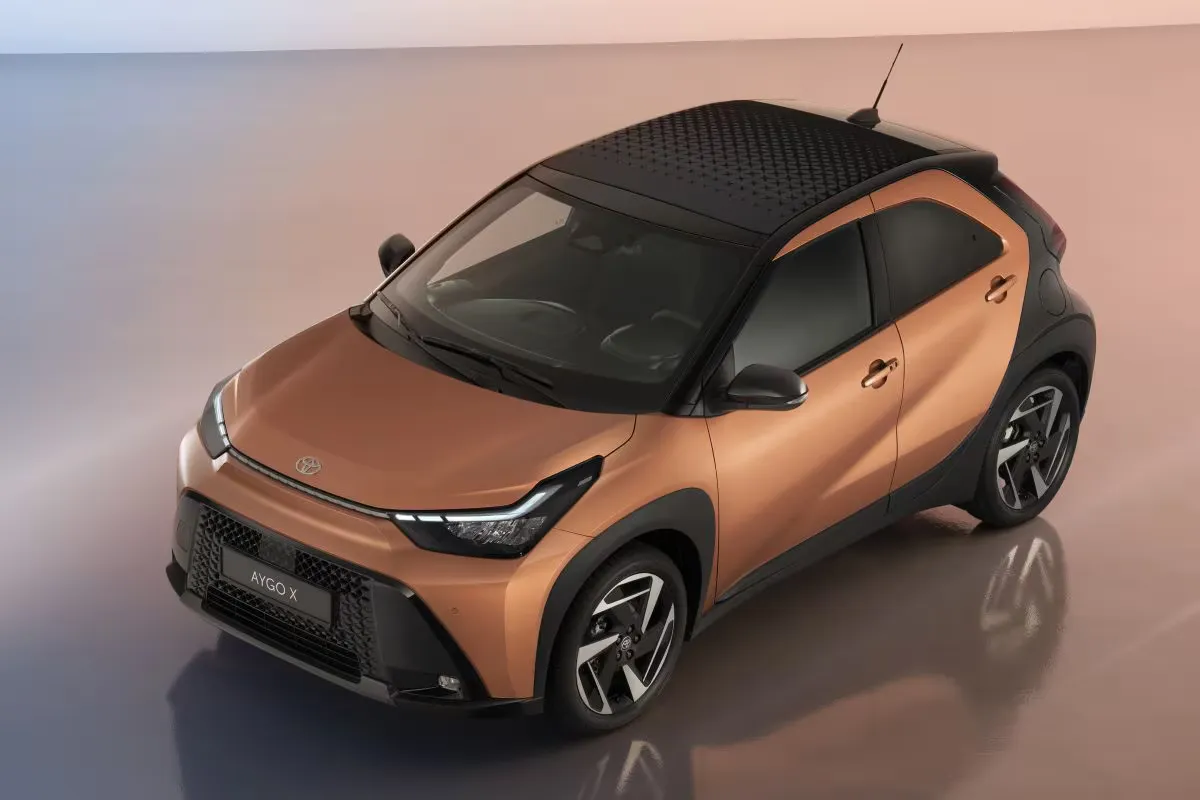 Toyota Aygo X Hybrid 2026 24
