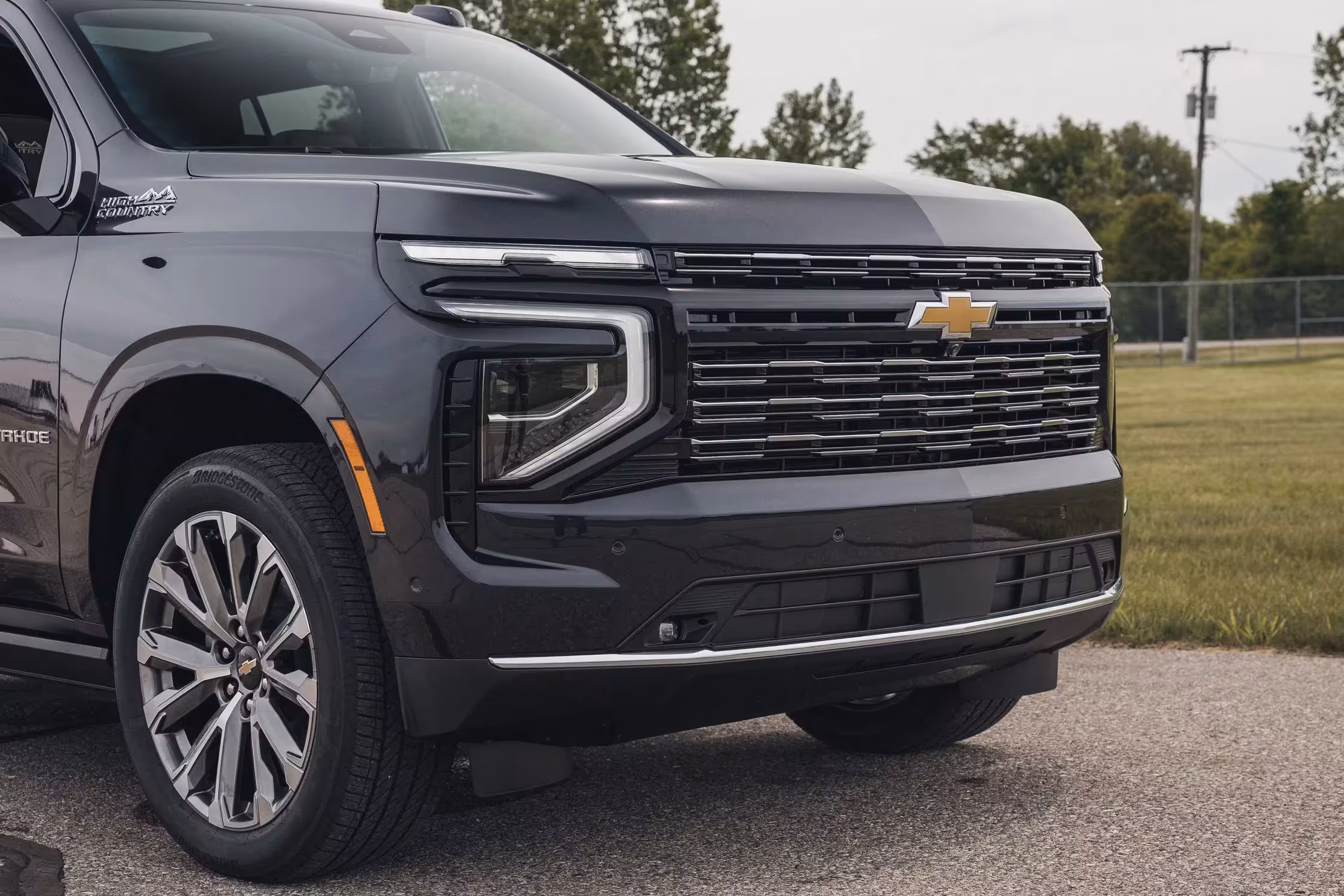 Chevrolet Tahoe 2025: Ficha Técnica Brutal, Prós, Contras e Tecnologia em Nível Global