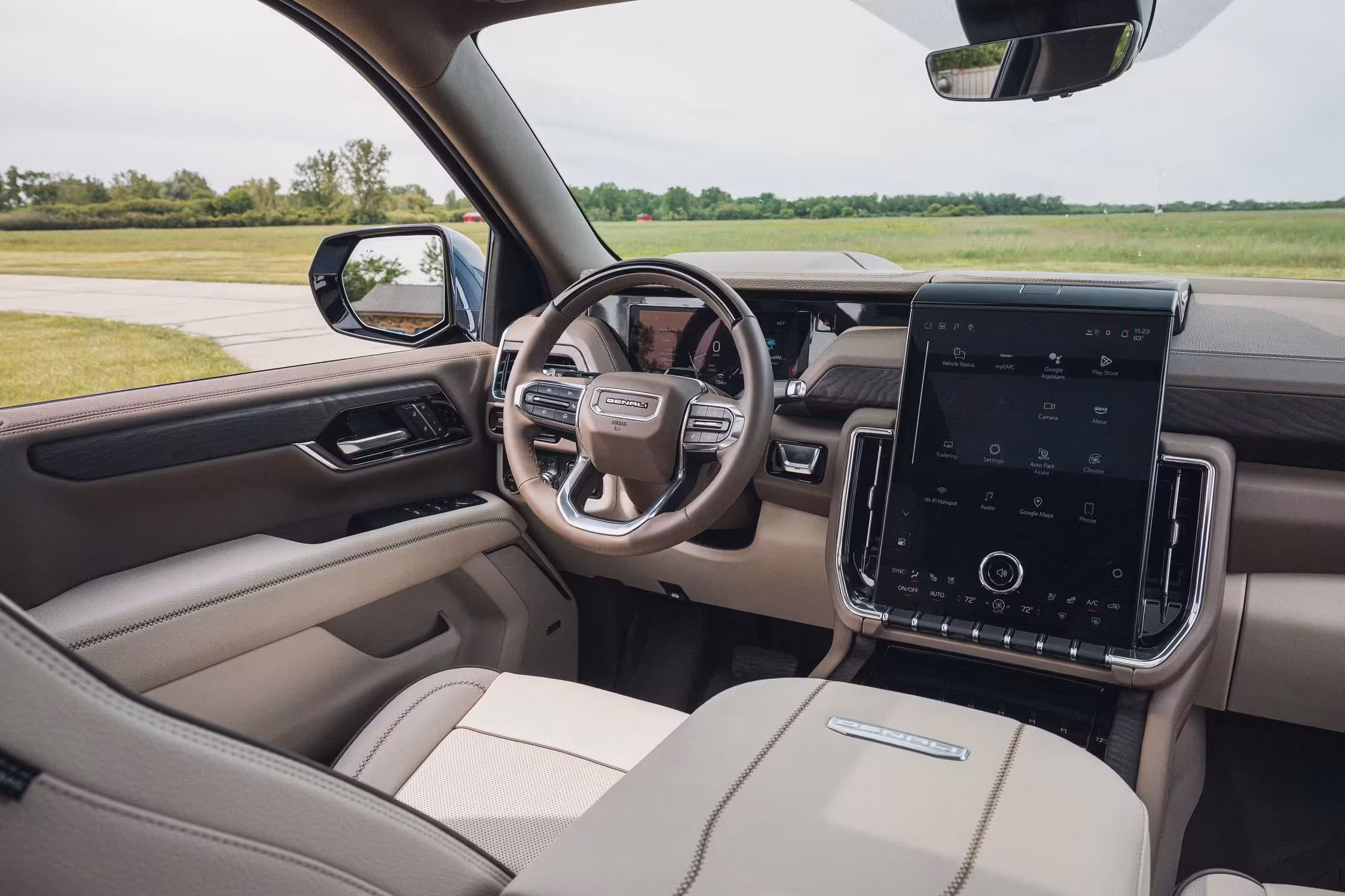 2025 GMC Yukon Denali A14