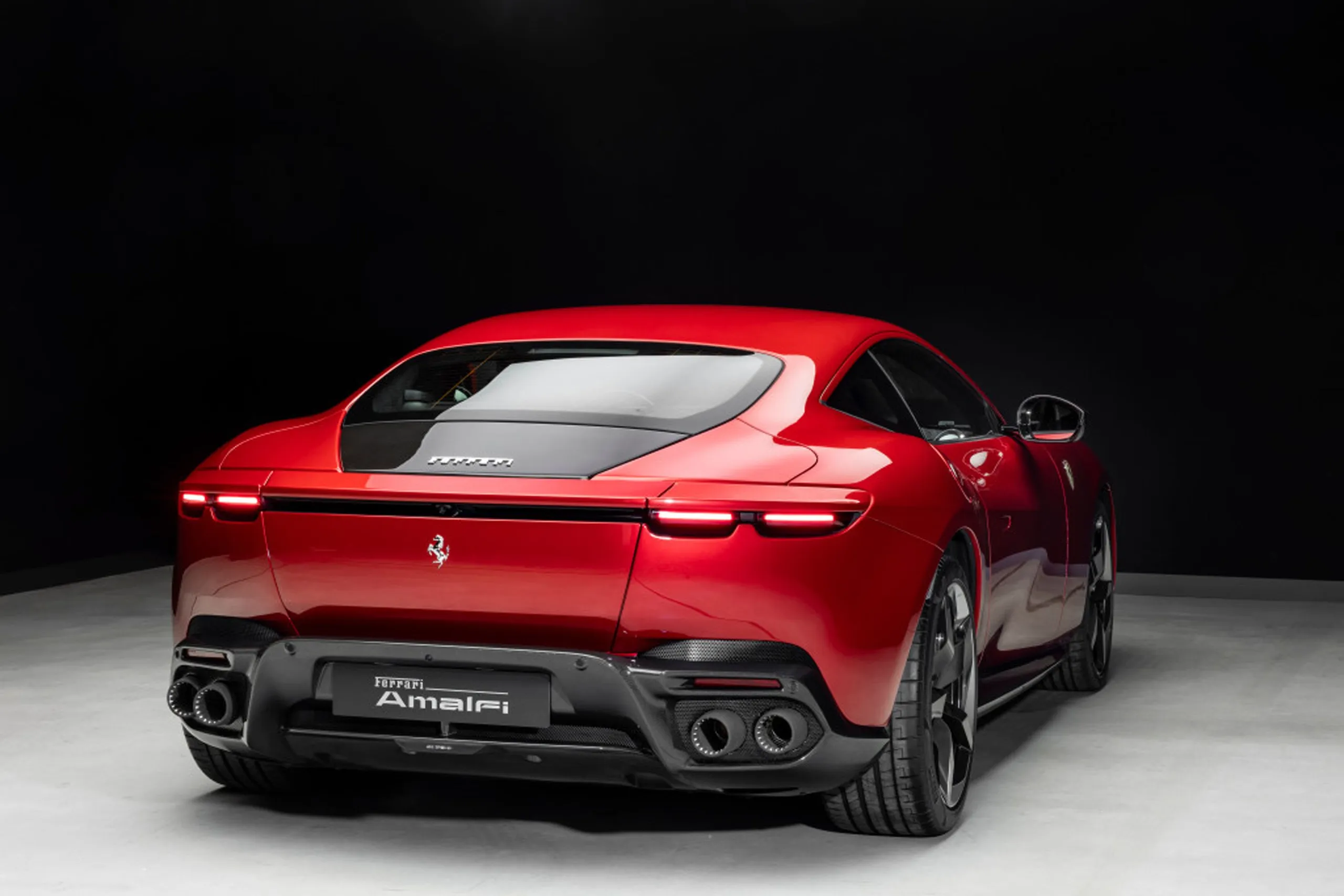 2027 Ferrari Amalfi 04