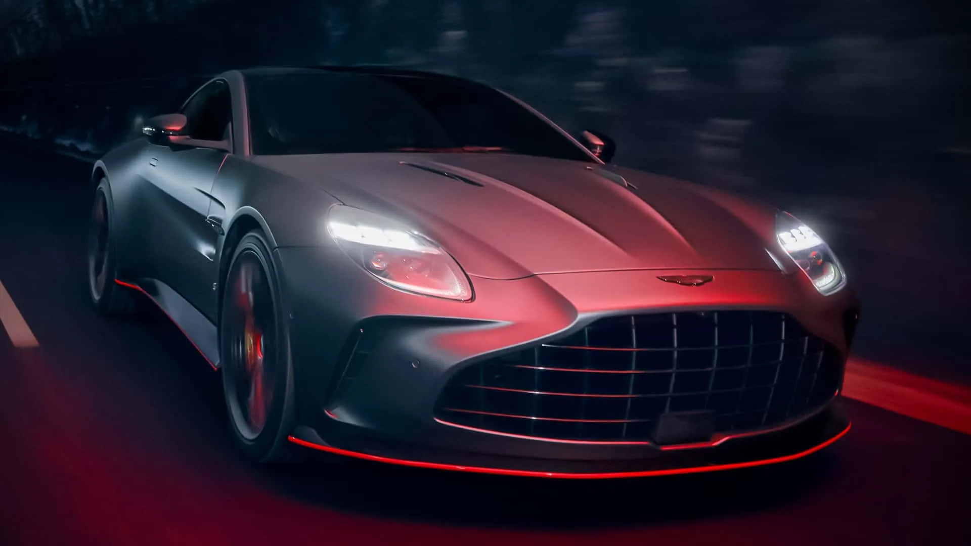 Aston Martin Vantage S 2025 01