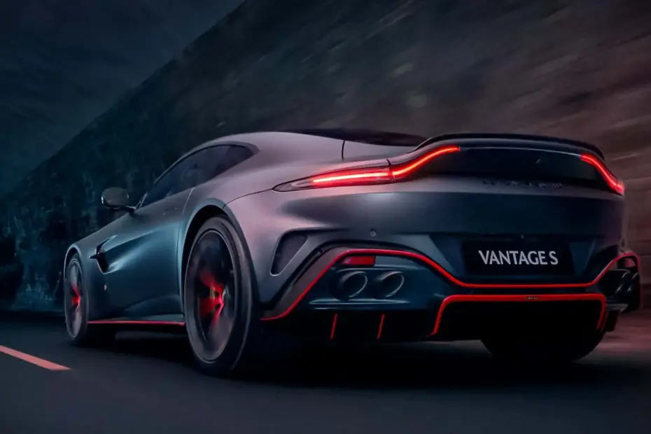 Aston Martin Vantage S 2025 10