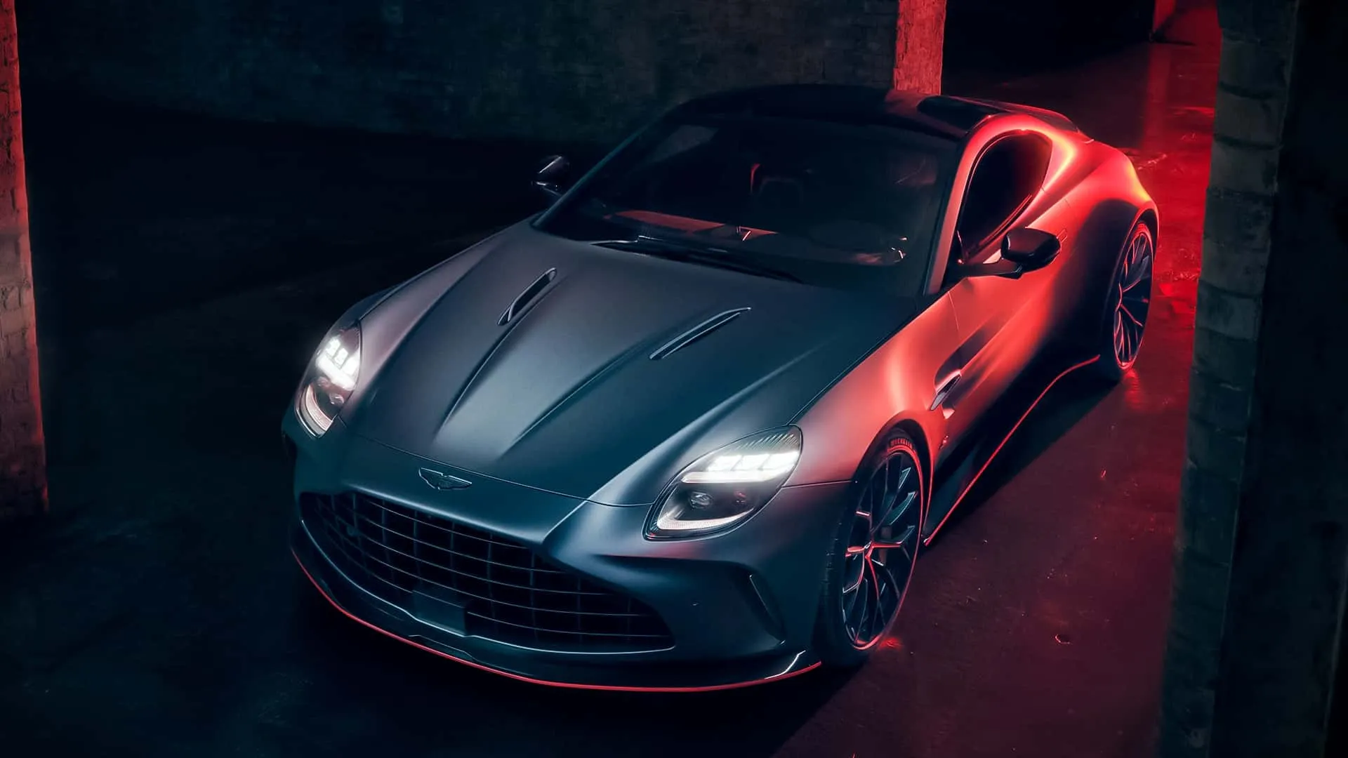 Aston Martin Vantage S 2025
