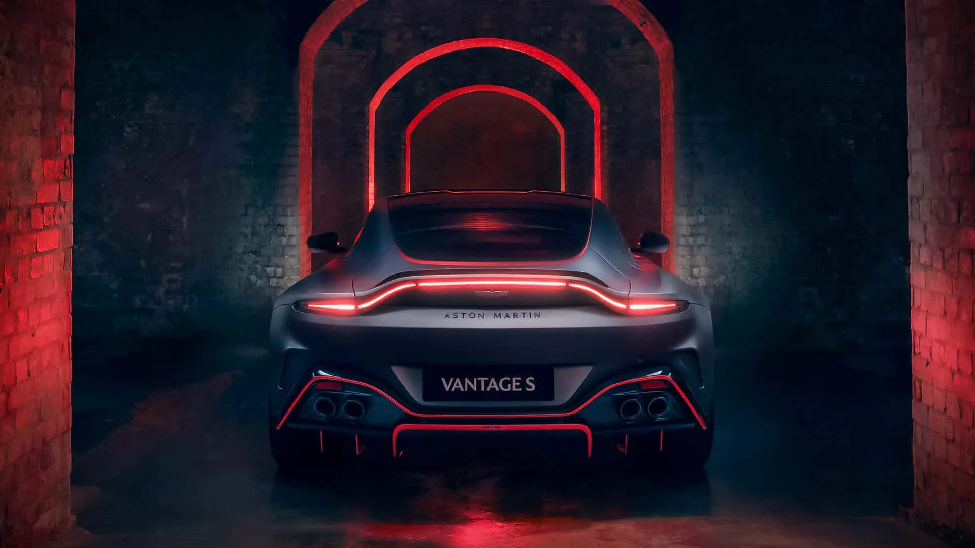Aston Martin Vantage S 2025 15