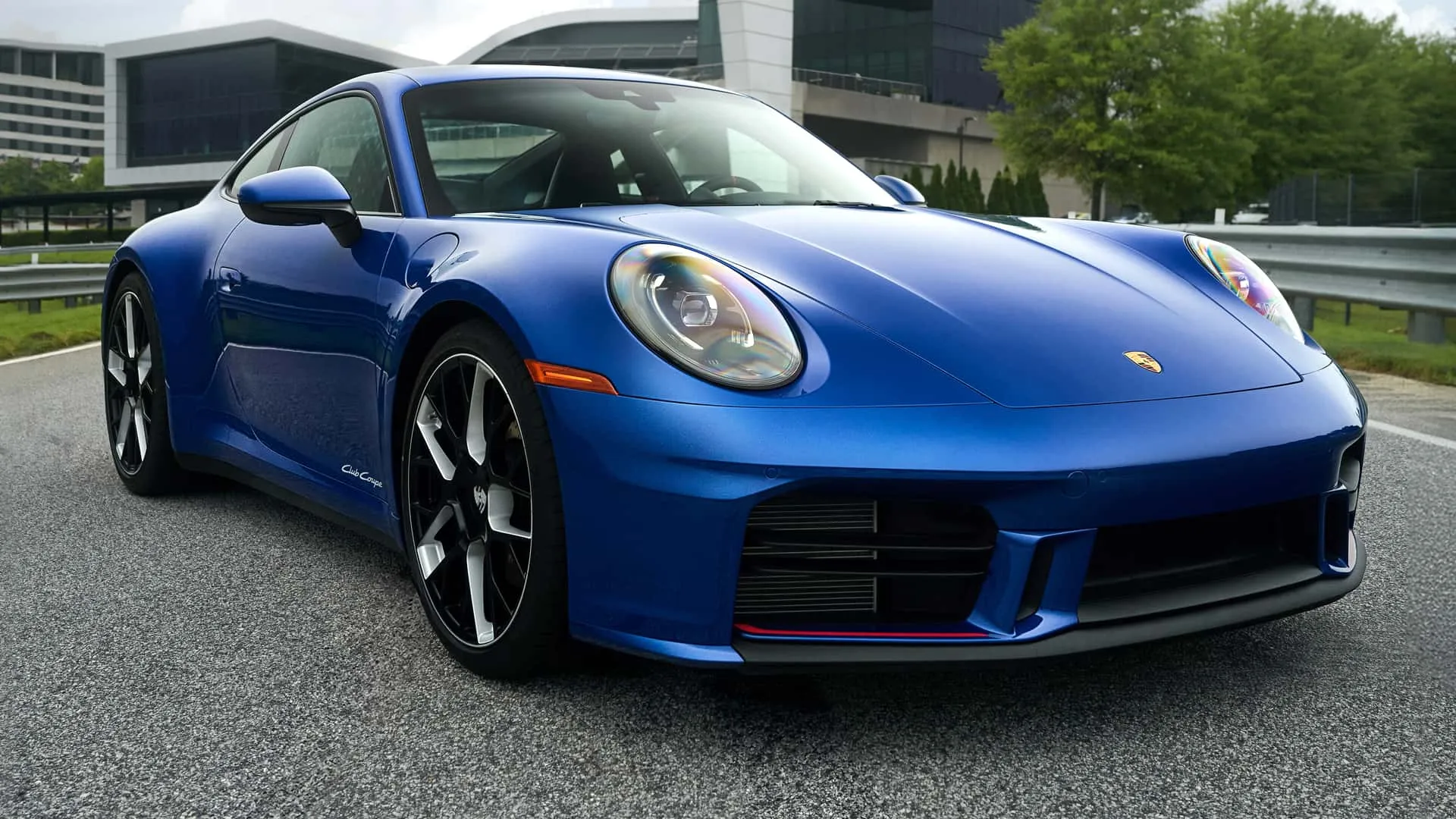 Porsche 911 Club Coupe 01