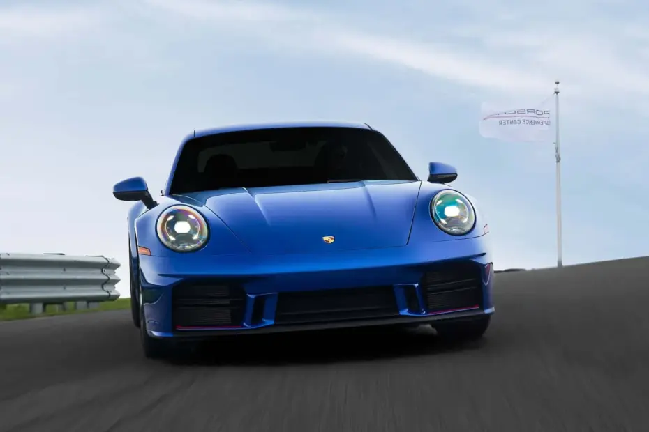 Porsche 911 Club Coupe 08
