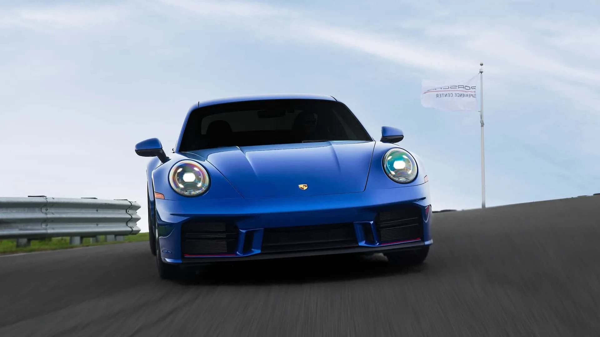 Porsche 911 Club Coupe 08