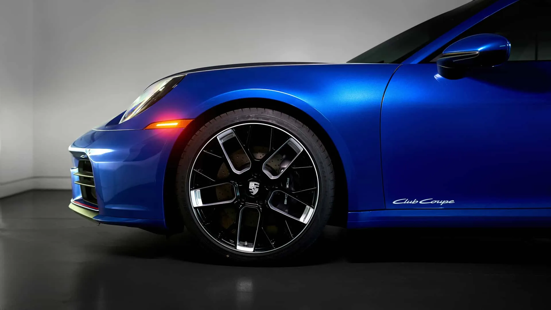 Porsche 911 Club Coupe 31