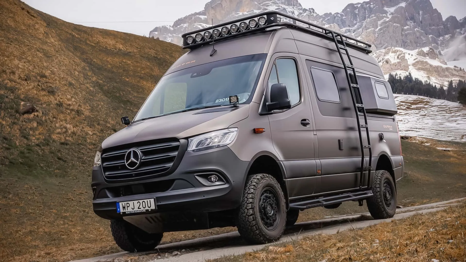 Dovra Rig X-610 e X-750 2025: Ousadia Nórdica em Off-road de Luxo, Ficha, Preço e Rivais